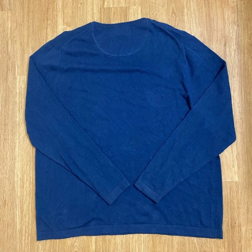 Jos. A. Bank elegant navy